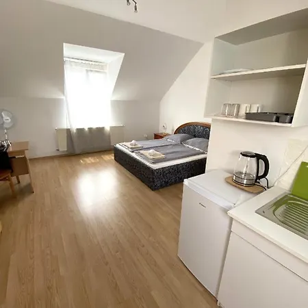Appartementhaus 5. Jahreszeit Apartman Hévíz