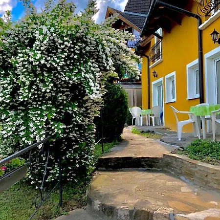 Appartementhaus 5. Jahreszeit Hévíz