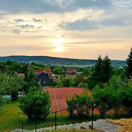 Appartementhaus 5. Jahreszeit *