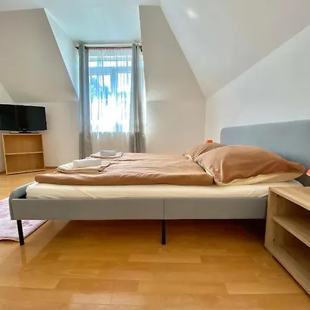 Appartementhaus 5. Jahreszeit Apartamento *