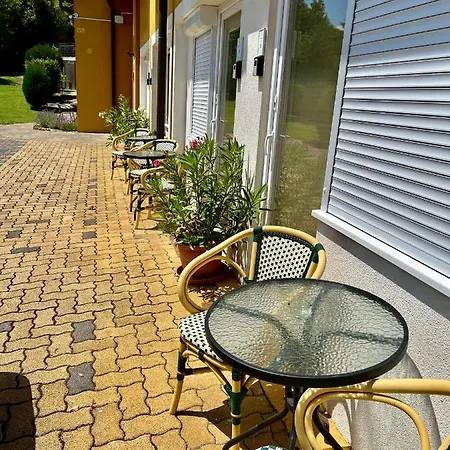 Appartementhaus 5. Jahreszeit Apartment Hévíz