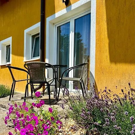 Appartementhaus 5. Jahreszeit * Heviz