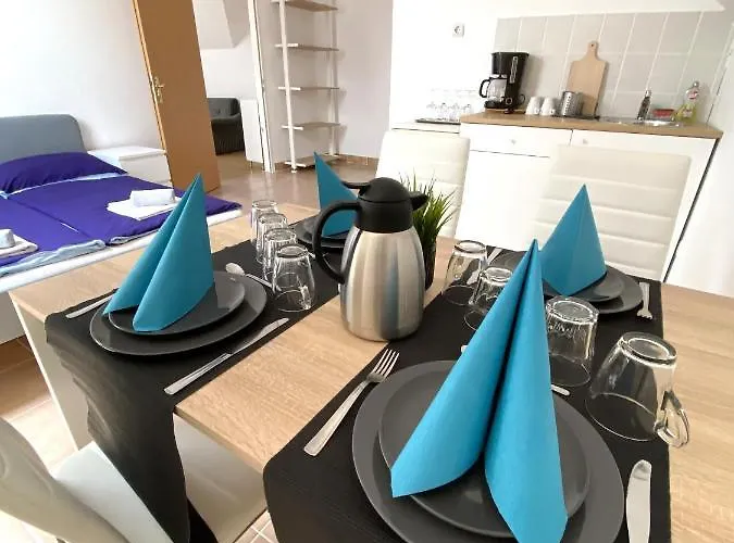 Appartementhaus 5. Jahreszeit Apartment *